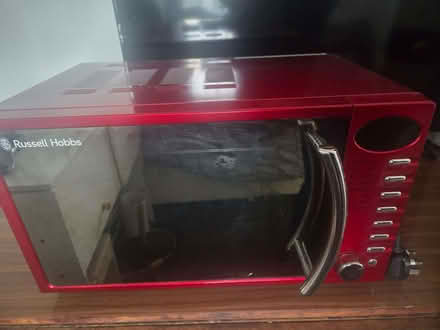 Photo of free Russell hobbit microwave (Barnard's Green WR14) #1
