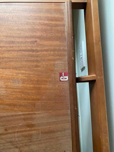 Photo of free G Plan Dining table (se22) #4