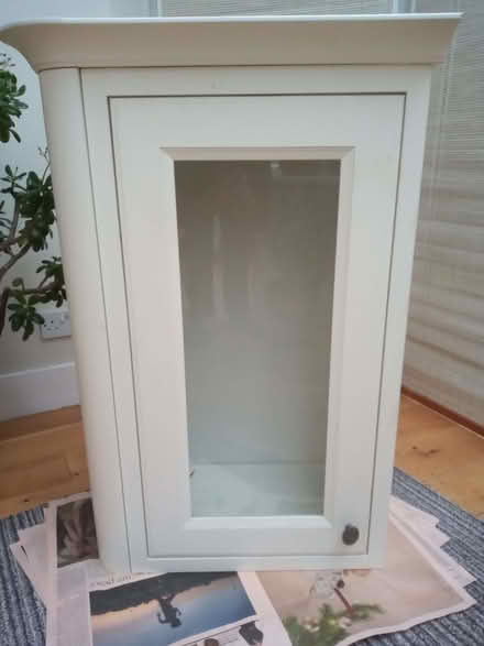 Photo of free kitchen wall cabinet (Hampton Hill TW12) #1