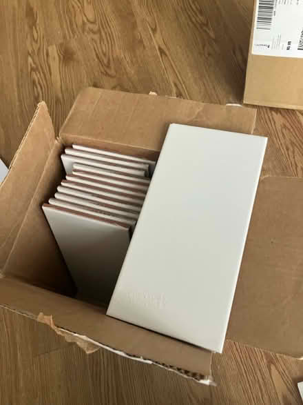 Photo of free 12 white metro tiles (Arsenal / Highbury N5) #2