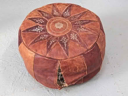 Photo of free Foot Pouf / Pouffe - Brown Leather (Pipers Ash CH2) #2
