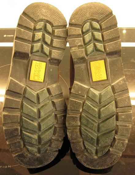 Photo of free Rock Wood steel toe work boots (Newbury Racecourse RG14) #4