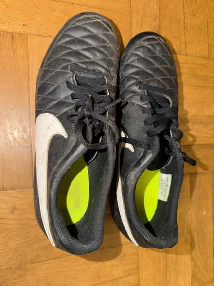 Photo of free Football Boots (Nike) Black size 8 (EU 42.5) (Marshalswick AL4) #1