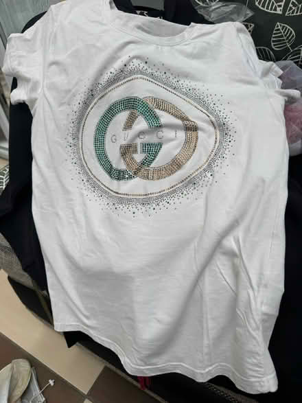 Photo of free M size T shirt (East dulwich SE22) #1