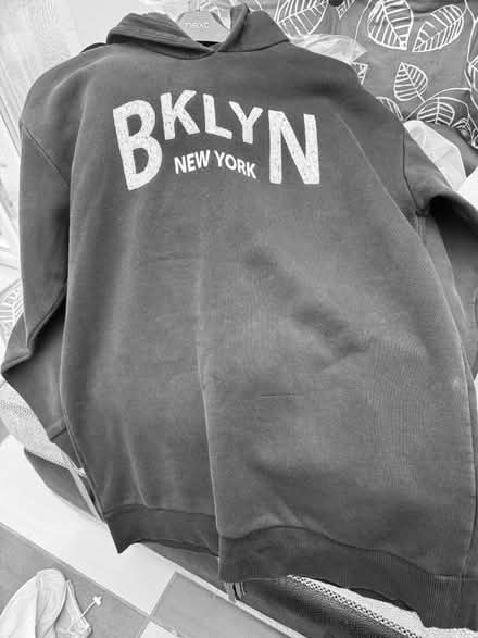 Photo of free Hooded jumper (East dulwich SE22) #3