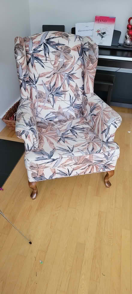 Photo of free Wing chair (Montreal road and St Laurent) #1