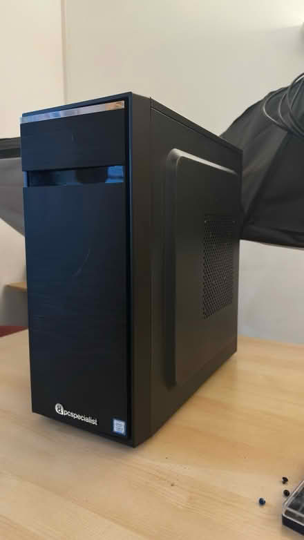 Photo of free Windows PC (Iffley OX4) #1