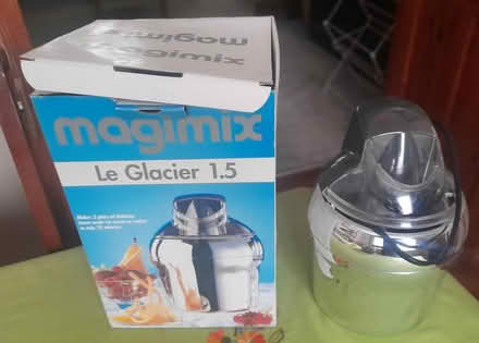 Photo of free Ice cream maker (Near station, Tonbridge, Kent) #1