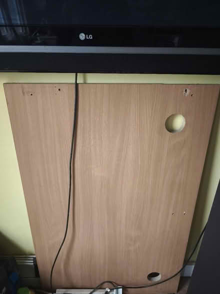 Photo of free Desk table top (Coulsdon, CR5) #1