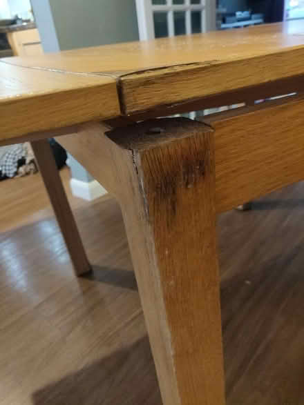 Photo of free Extendable IKEA table (SN13 9UH) #3