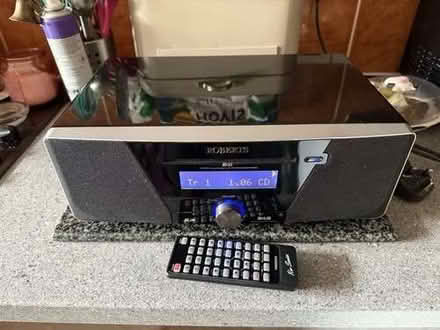 Photo of free roberts mp23 audio system (Moor Allerton LS17) #1