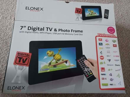 Photo of free 7" digital tv & photo frame (Kidlington OX5) #2