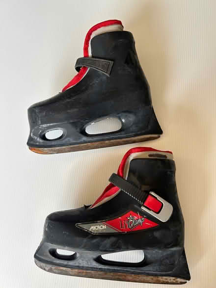 Photo of free Kid’s skates size 12-13 (Riverside/Hunt Club) #1