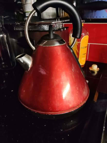 Photo of free Kettle (Wrenthorpe WF2) #1