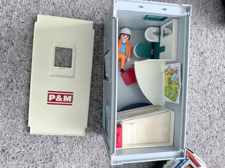 Photo of free Playmobil construction cabin (Claregate WV6) #1