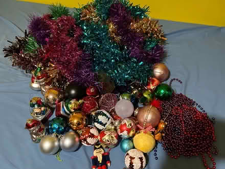 Photo of free Tinsel and / or assorted baubles (Chichester PO19) #1
