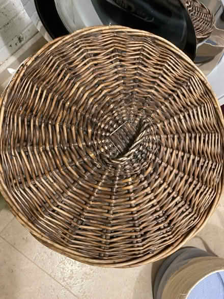 Photo of free Woven basket laundry bin with lid (AL4, St albans) #2