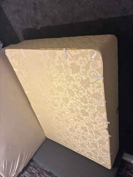 Photo of free Slumberland Divan bed base (Wenvoe CF5) #1