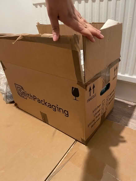 Photo of free moving and furniture boxes (watford WD18) #2