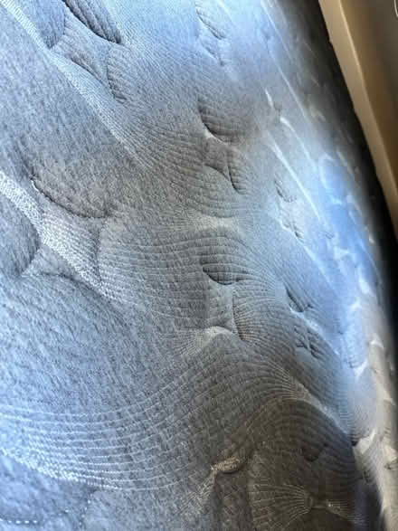 Photo of free king bed (18/52) #4