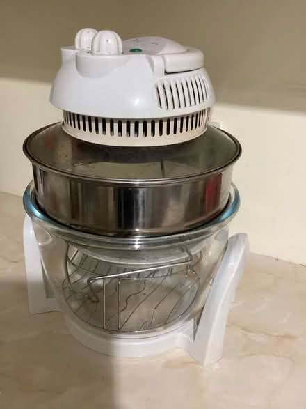 Photo of free Halogen oven (Bebington, Wirral) #1
