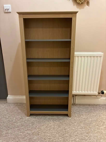 Photo of free Bookshelf (GL50) #1