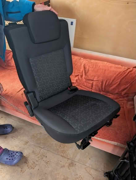 Photo of free Single and double immaculate fiat doblo chairs (Halton LA2) #1