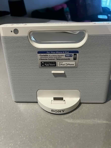 Photo of free Sony iPod/Iphone station (Askew Road) #1