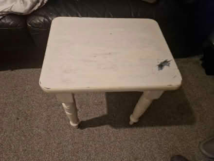 Photo of free White stool (Marsh hill B23) #1