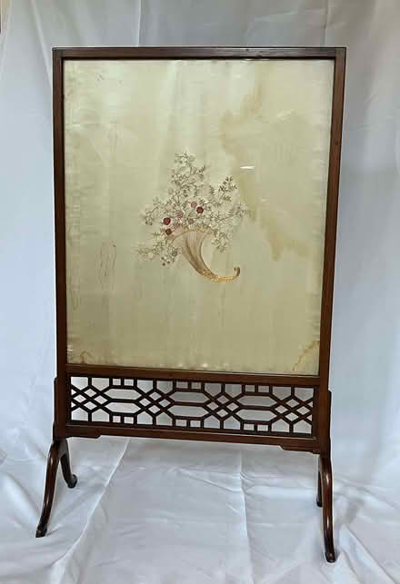 Photo of free Antique firescreen (Coley Ave Area RG1) #1