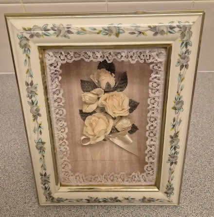 Photo of free Plastic Box Picture Frame (Handforth SK9) #4