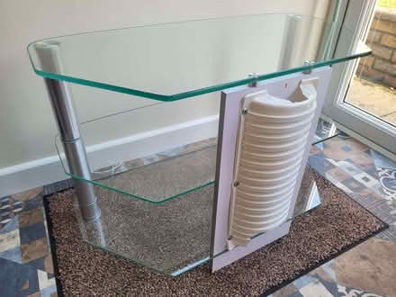 Photo of free glass TV stand (Martinstown DT2) #1
