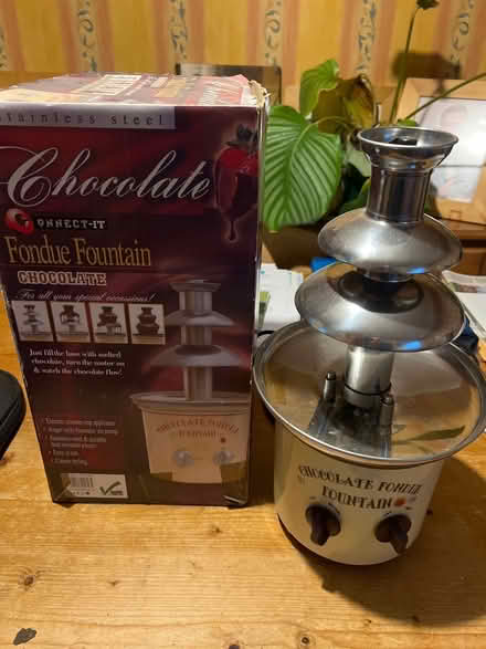 Photo of free Chocolate Fountain (Chesterton OX26) #1