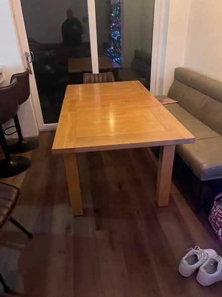 Photo of free Oak extending dining table (Penwortham, PR1) #3