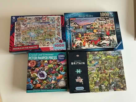 Photo of free 4 x 1000 piece jigsaw puzzles (Appleton OX13) #1