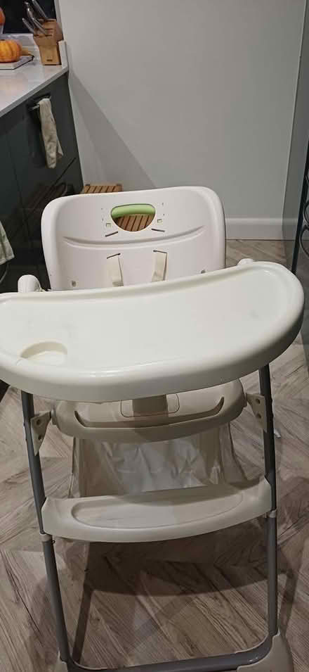 Photo of free Baby high chair (DH1) #1
