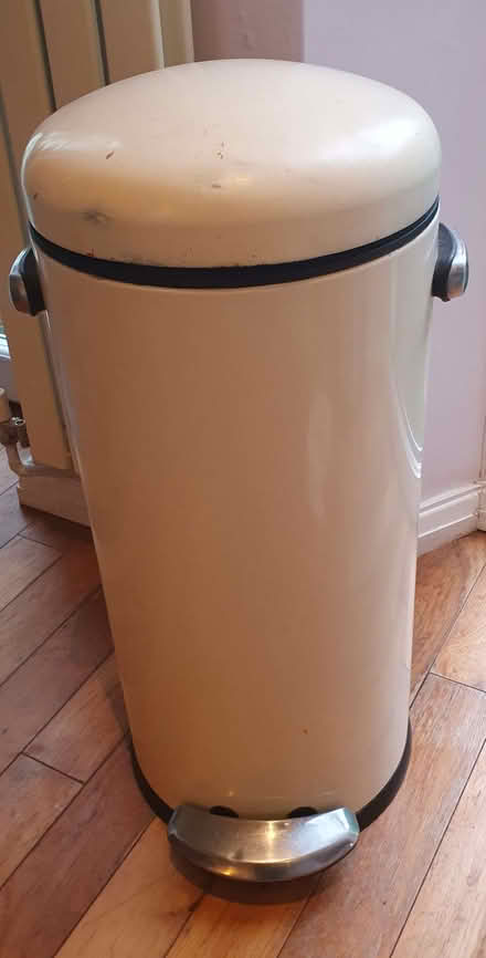 Photo of free Pedal bin (Freehold LA1) #2