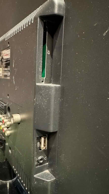 Photo of free 22” DGM TV/monitor (CR2) #4