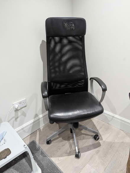 Photo of free Desk chair with wheels (Wilmslow, SK9) #1