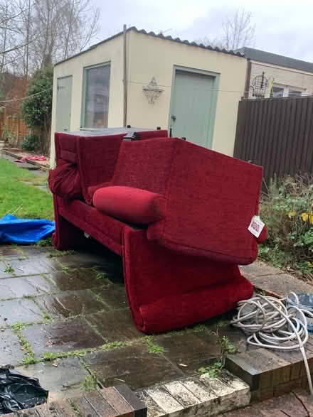 Photo of free Three seater sofa and two arm chairs (Garretts Green B26) #3