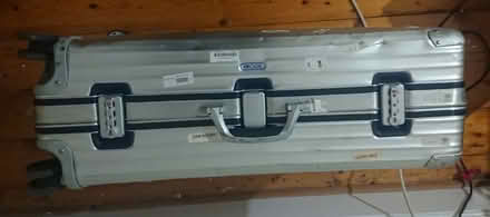Photo of free Rimowa v large suitcase (Bruntsfield EH10) #3