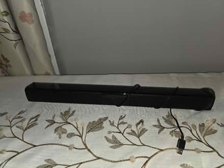 Photo of free Bluetooth speaker (SE3) #3