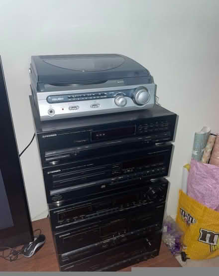 Photo of Turntable (Mytchett GU16) #1