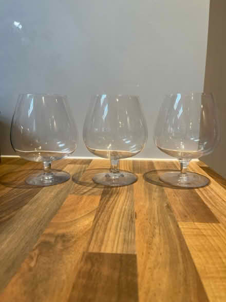 Photo of free Assorted drinking glasses/glassware (RH12) #2