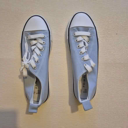 Photo of free Ladies lace up sneakers (Boggart hill LS14) #1