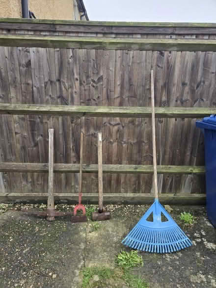 Photo of free Garden stuff (Headington OX3) #1