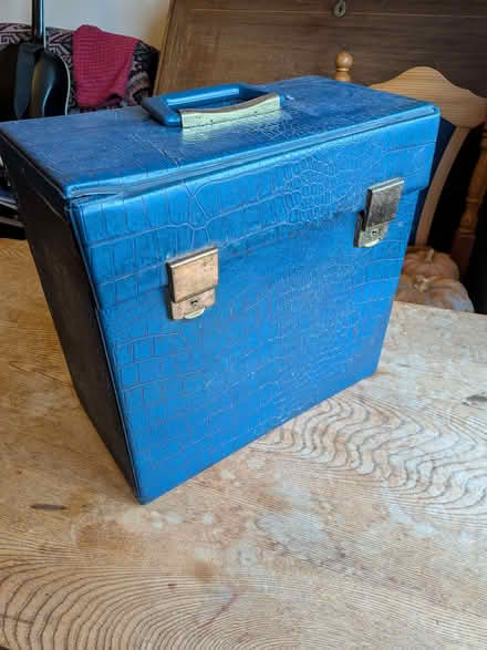 Photo of free LP Case (Portsmouth PO2) #1