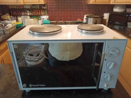 Photo of free Oven/2 plate stove combination (CW3) #2