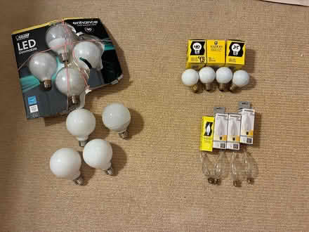 Photo of free Bulbs, Bulbs, Bulbs (UES, 69 St bet 2nd and 1st Ave) #1