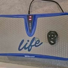 Photo of free vibration plate (Moor Allerton LS17) #1